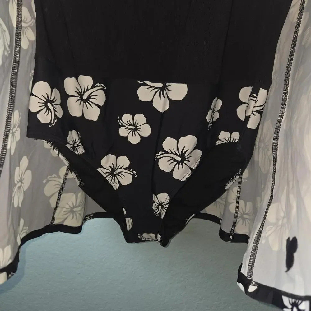 Disney Parks Minnie Mouse Flowers One Piece Black Floral Swimsuit Women's sz L - Picture 4 of 10
